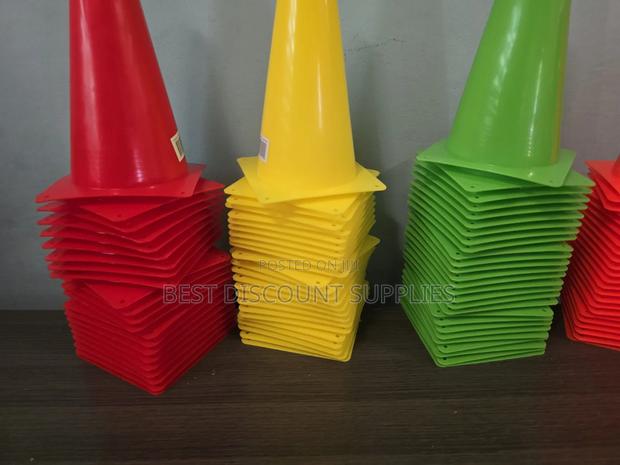 Excellent Quality Sports Training Agility Cones 32cm · Photo 5