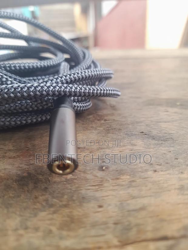 In Ear Extension 3.5mm Male to 3.5mm Female Cable 5m · Photo 7