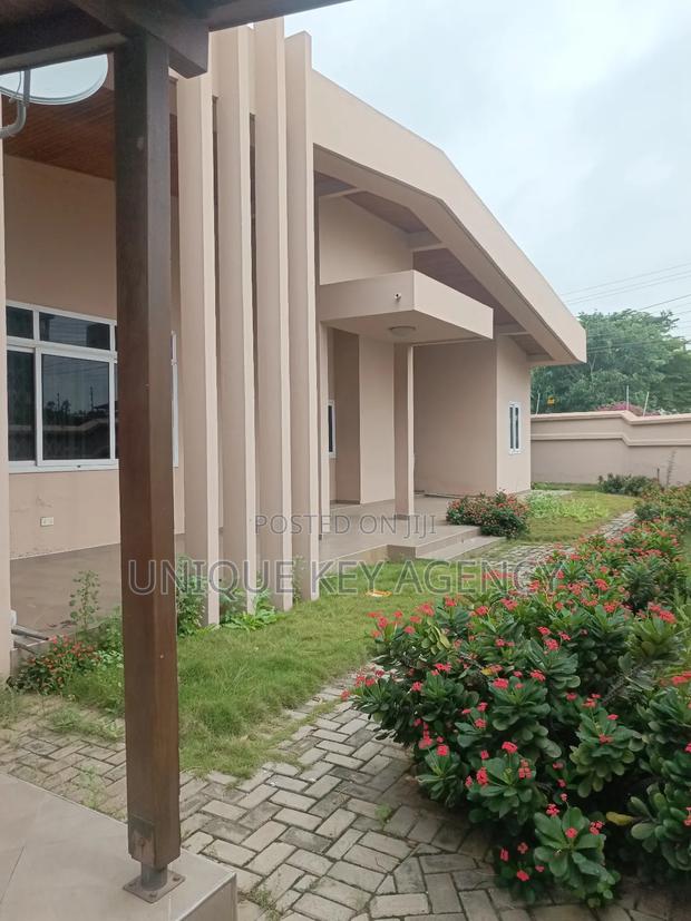 5bdrm House in Unique Key Agency, Dzorwulu for rent · Photo 7