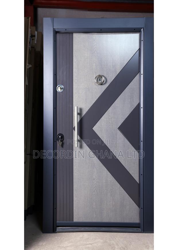Modern Security Door · Photo 2