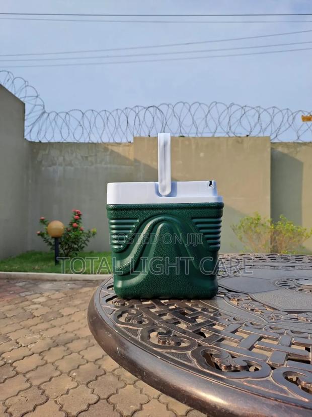 10 Litres Breeze Ice Chest · Photo 5