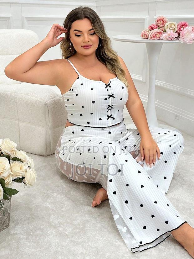 2pcs Ladies Night Wear · Photo 2