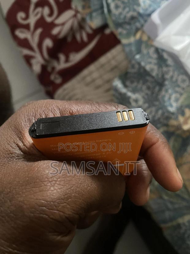 5g Lte Mifi/ Wifi Modem Replacement · Photo 2