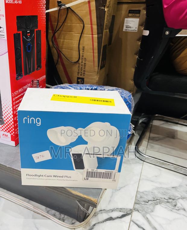 Choose FinestRing Floodlight Cam Wired Plus(1080p Hd Video) · Photo 1