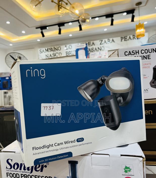 Choose Finest Ring Floodlight Cam Wired Pro(Black) · Photo 1