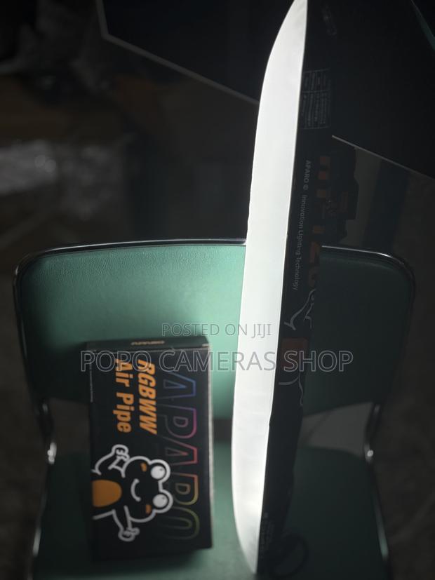 Aparo Ht-12c RGBWW Led Foldable Air Tube Light (25.4") · Photo 4