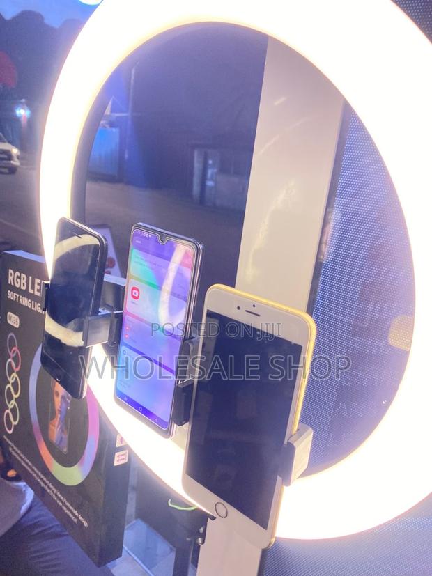 18 “Inches” RGB Led Soft Ring Light · Photo 4