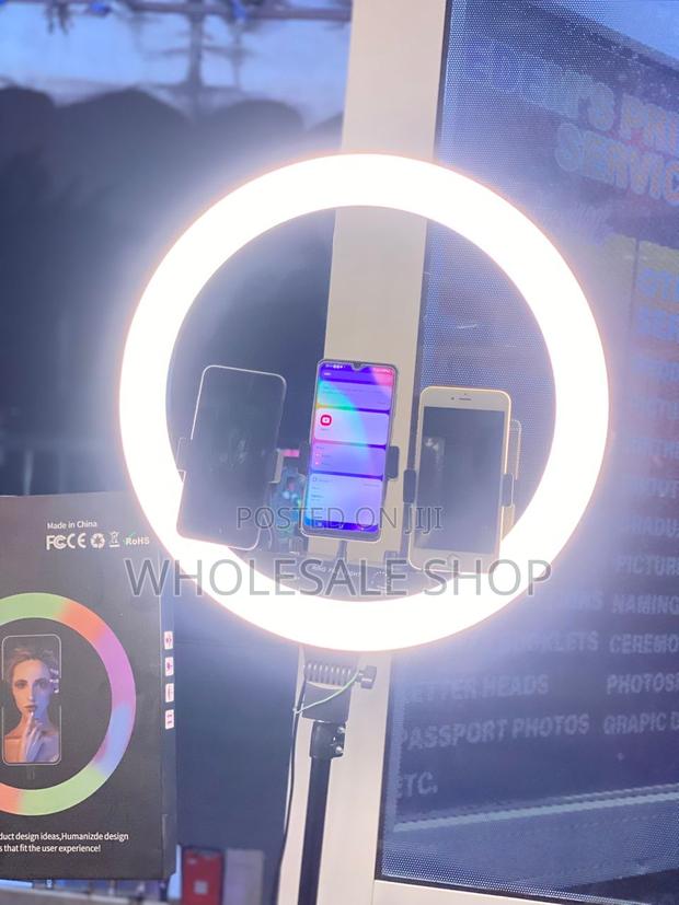 18 “Inches” RGB Led Soft Ring Light · Photo 2
