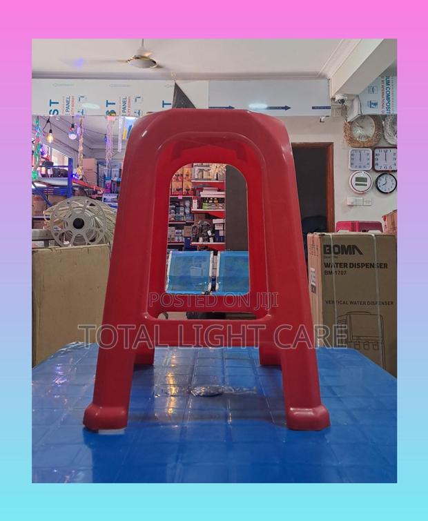 Plastic Stool Big Size · Photo 4