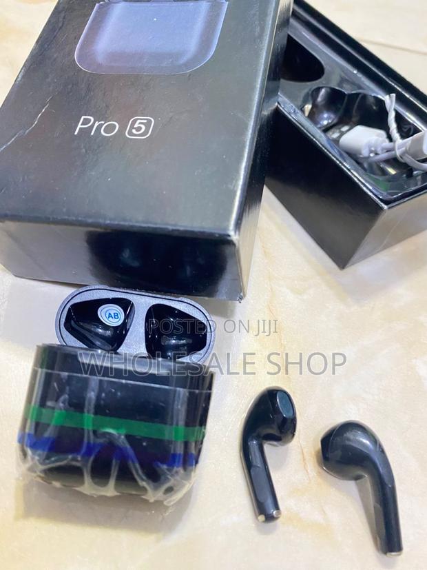 Airpods Pro 5 · Photo 2