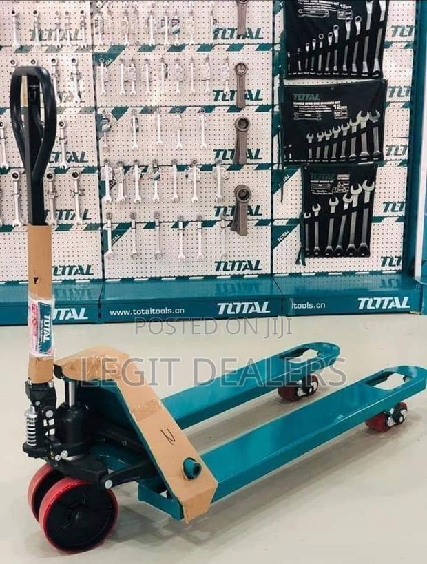 Total Heavy Duty Hand Pallet Truck 2500kg 3000kg · Photo 3