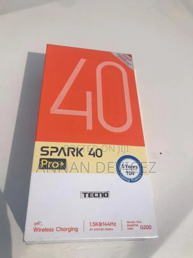 New Tecno Spark 40 Pro+ 256 GB Black · Photo 1