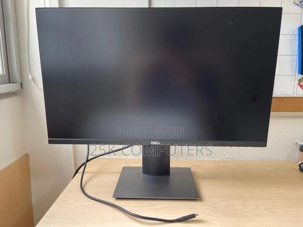 Ultra Sharp Ips 24inch Dell Monitor · Photo 2