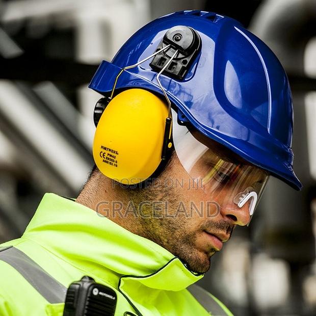 This Is Original Safety Helmet For Industrial Full Protective · Photo 1