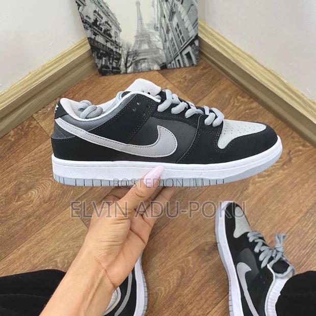 Nike Sb Dunk Low Pro "J-Pack - Shadow" Sneakers. · Photo 1