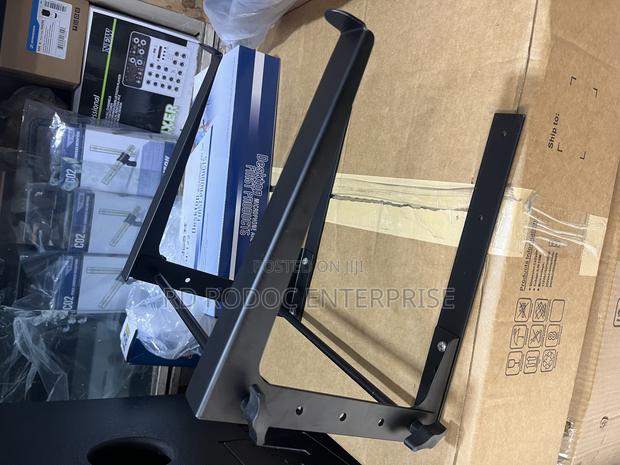 Laptop Stand Adjustable · Photo 1