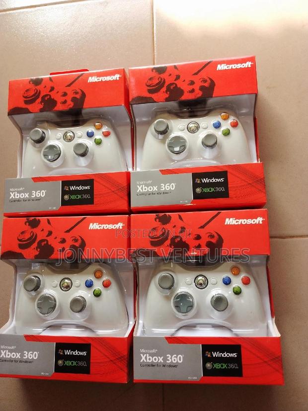 Brand New White Xbox 360 Game Pad · Photo 6
