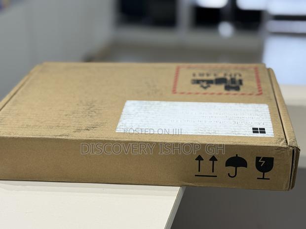 New Microsoft Surface Laptop 7 16GB Qualcomm Snapdragon X Plus 512GB · Photo 2