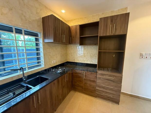 3bdrm House in Ablekuma Odumase for sale · Photo 6