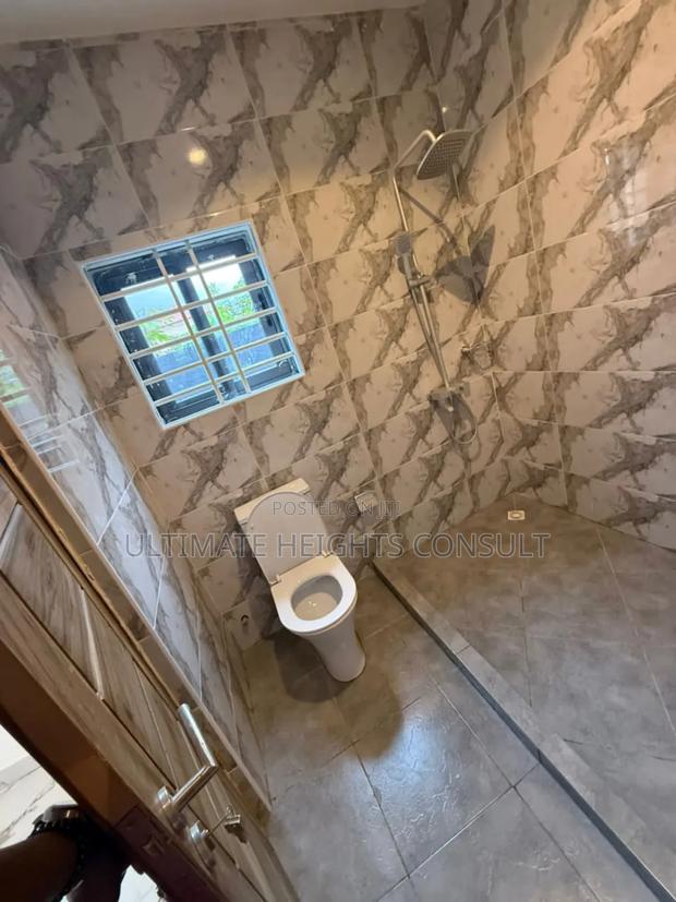 3bdrm House in Ablekuma Odumase for sale · Photo 8