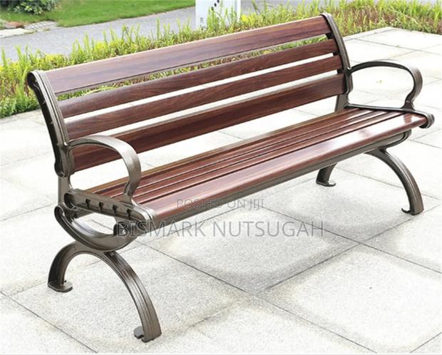 Garden Lounge Bench Chairs · Photo 3