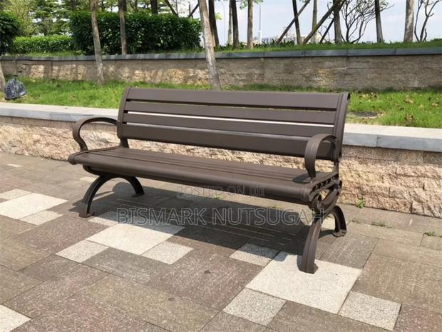 Garden Lounge Bench Chairs · Photo 7