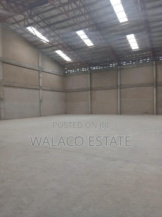 800square Metre Warehouse at Tesano for Rent · Photo 7
