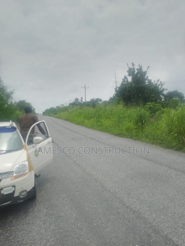 500 Acres Tile Road Side Farmlands for Sale · Photo 1
