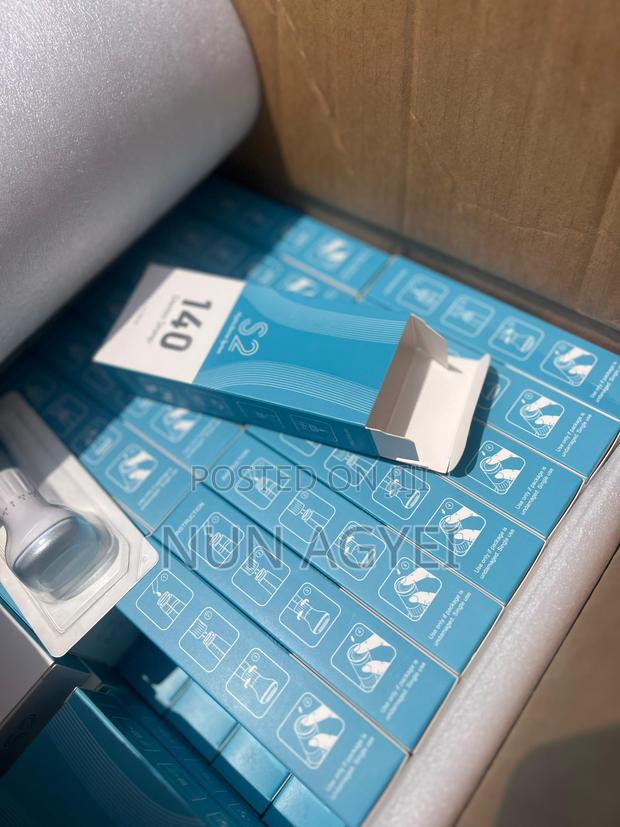 Derma Stamp (140 Needles) · Photo 2