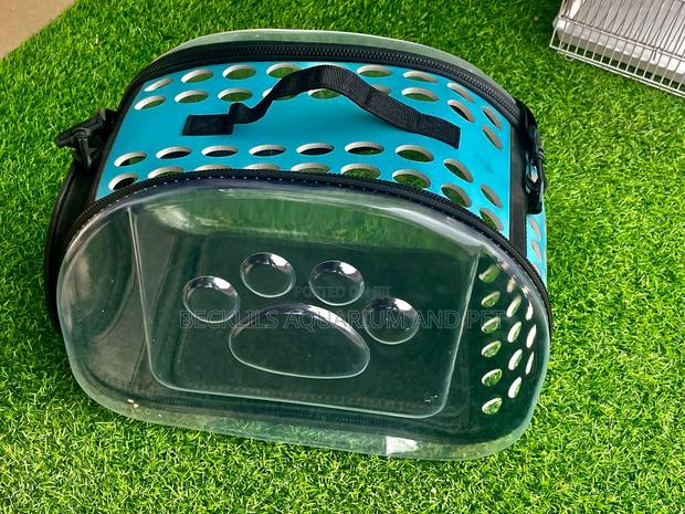 Cats and Dogs Carrier Pet Cage · Photo 4