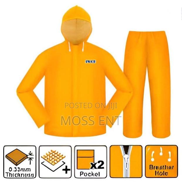 Rain Suit L - Hrctskt031.L · Photo 1
