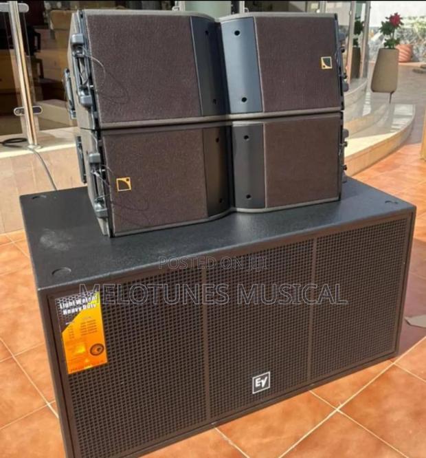 Pair of Kara 10inches,Pair of Sub and Amp Rack Set · Photo 1