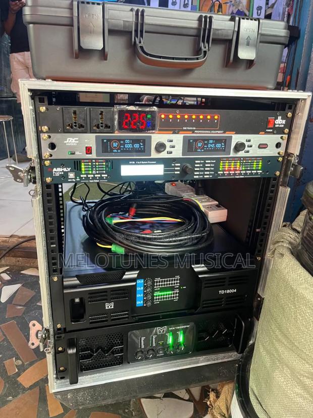 Pair of Kara 10inches,Pair of Sub and Amp Rack Set · Photo 2