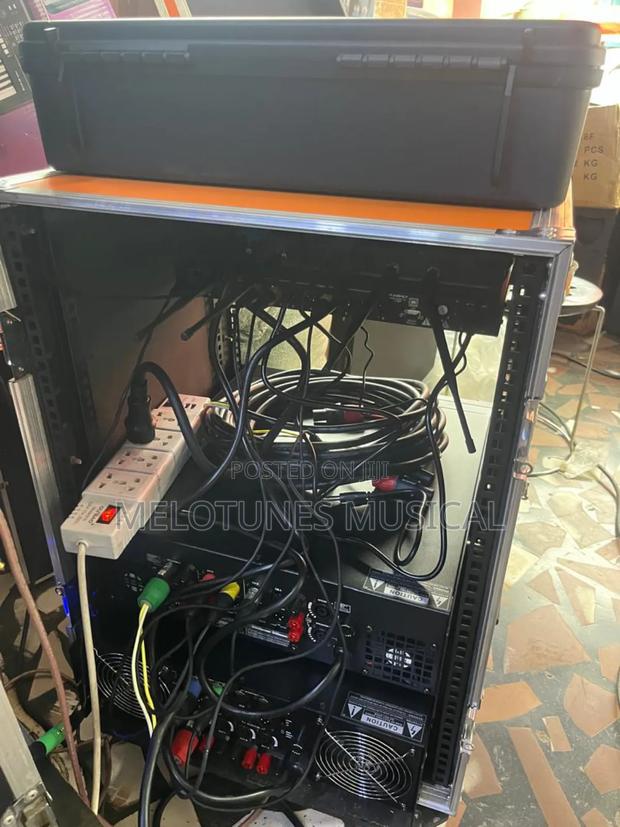 Pair of Kara 10inches,Pair of Sub and Amp Rack Set · Photo 3