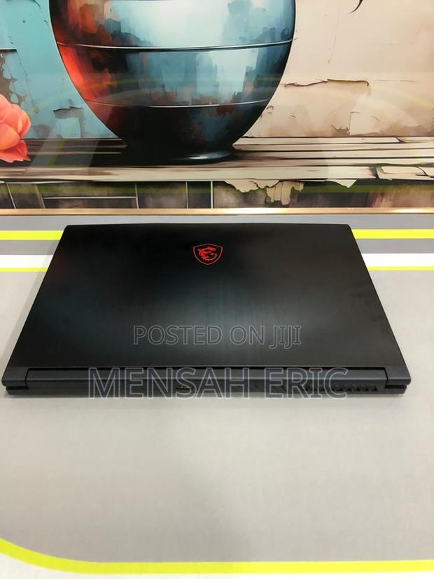 Laptop MSI GF63 8GB Intel Core I5 SSD 256GB · Photo 2