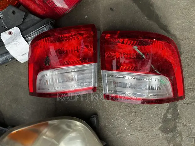 Honda Odyssey 2011_2013 Taillight · Photo 1