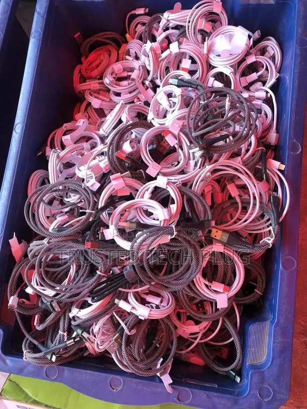 Original Charger Cables With Adapters From America in Stock