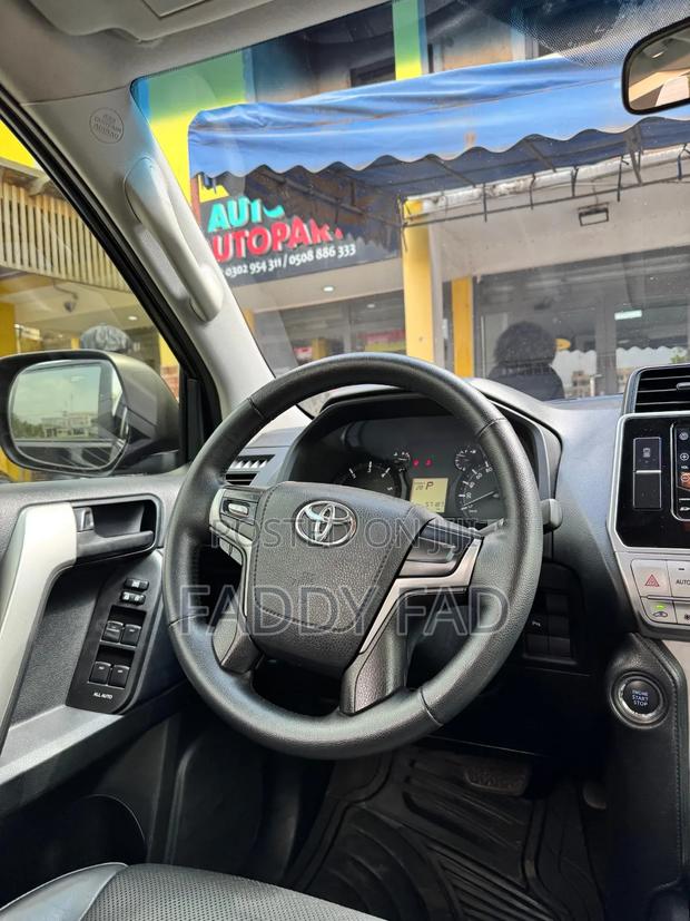 Car Rentals and Chauffeur Services · Photo 3