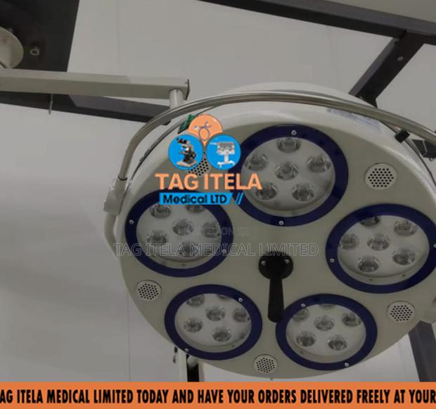 Operating Light (5 Bulbs Led Ceiling) · Photo 1