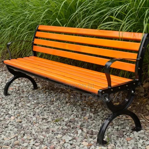 Garden Lounge Bench Chairs · Photo 5