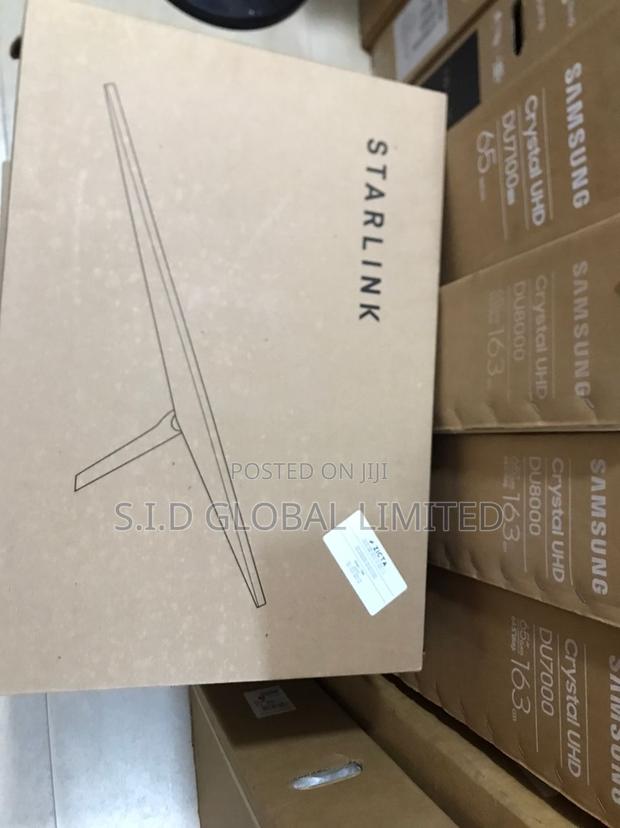 Enjoy Limitless Advanced Internet on Starlink Gen 3 Kit · Photo 1