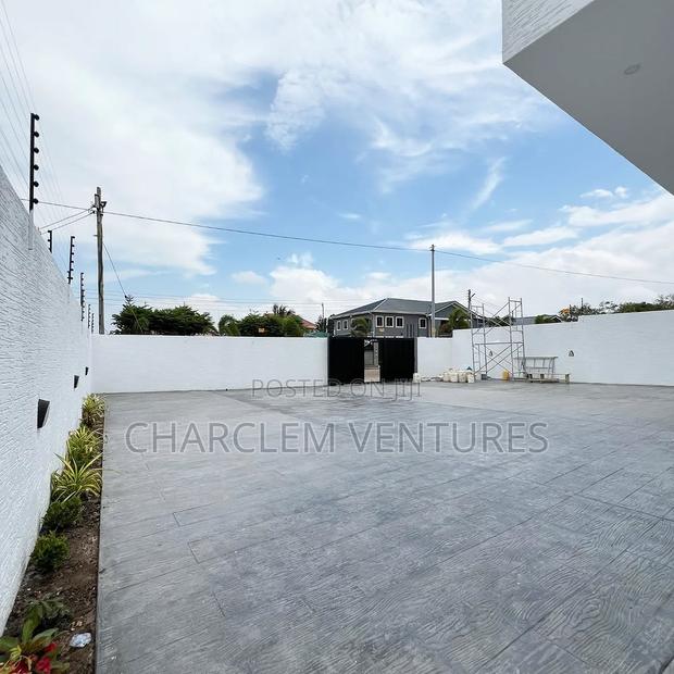 4bdrm House in Charclem Ventures, Sakumono for sale · Photo 3
