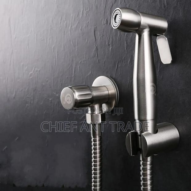 Wc Pressure Wash. Shattaf Pqa501 · Photo 1