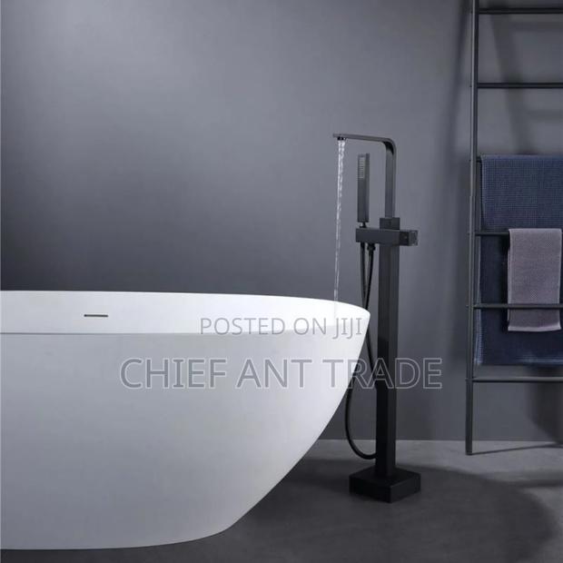 Stand Shower / Stand Bath Mixer · Photo 2