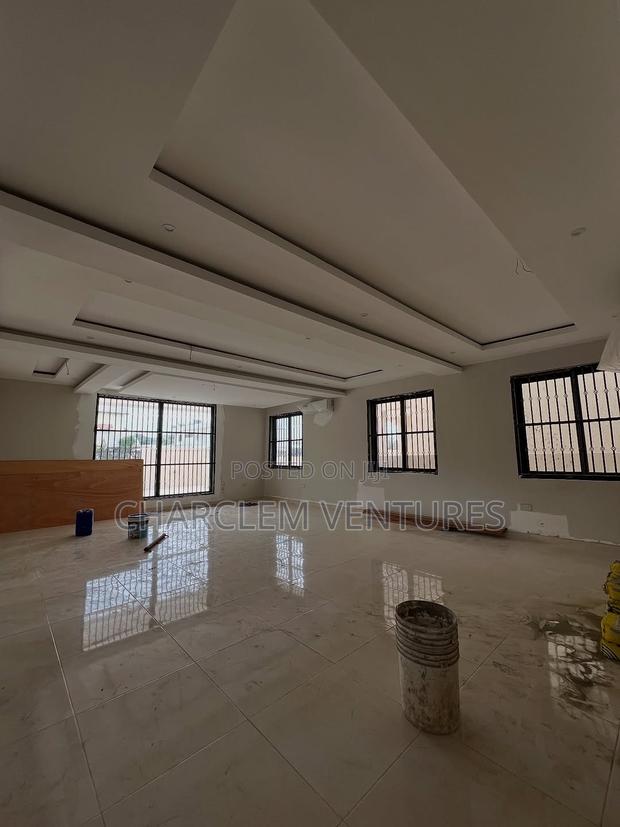 5bdrm House in Charclem Ventures, Dzorwulu for rent · Photo 6