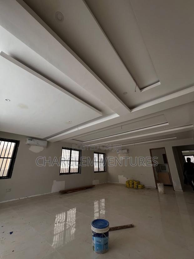 5bdrm House in Charclem Ventures, Dzorwulu for rent · Photo 7