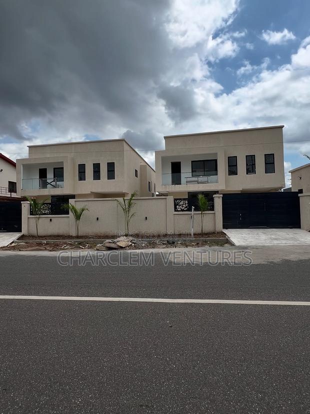 5bdrm House in Charclem Ventures, Dzorwulu for rent · Photo 1