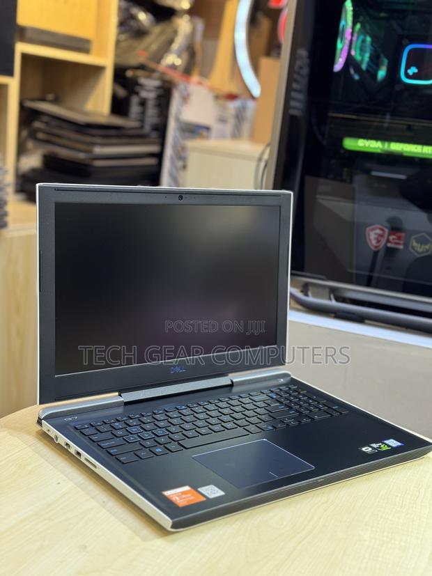 Laptop Dell G7 15 7590 16GB Intel Core i5 HDD+SSD 1T · Photo 1
