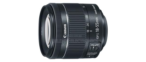 Canon Ef-S 18-55mm F3.5-5.6 Is STM Lens · Photo 1
