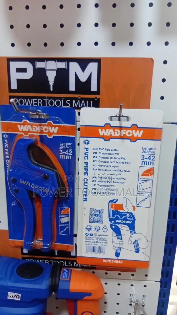 PVC Pipe Cutter · Photo 1